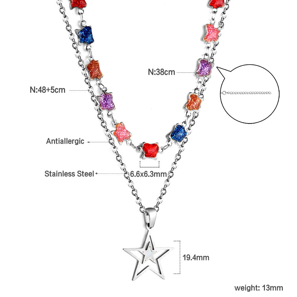 Collier pour femme avec pendentifs étoiles et finition dorée
