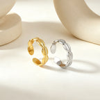 Bague ouverte pour femme motif coquillage doré