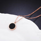 Collier pendentif rond simple pour femme