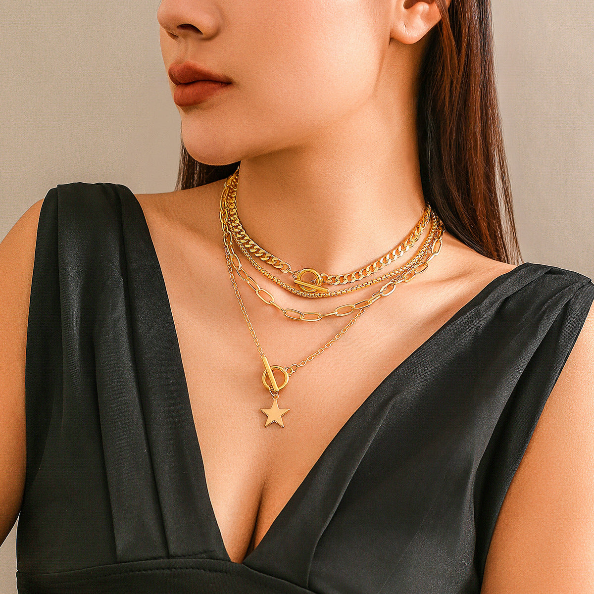 Collier multi-rangs pour femme avec pendentif étoile