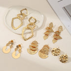 Boucles d'oreilles élégantes pour femme au design plissé rustique