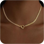 Collier pour femme à maillons robustes avec pendentif cœur
