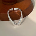 Bracelet moderne et minimaliste pour femme