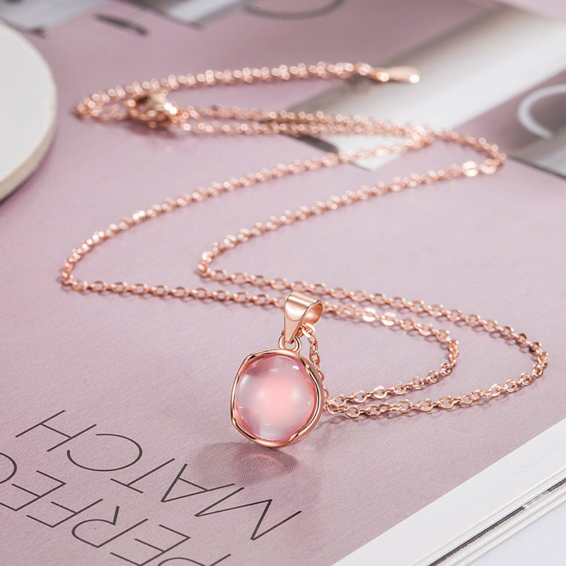 Collier avec pendentif cercle exquis et accent étincelant