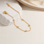 Bracelet à chaîne avec accents de pierres précieuses pour femme