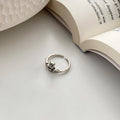 Bague ouverte pour femme avec motif floral artistique