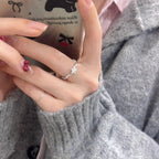 Bague fleur filigrane pour femme au design élégant