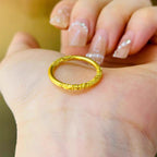 Bague anneau texturé complexe
