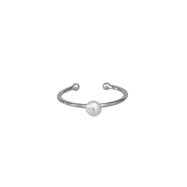Bague minimaliste pour femme avec perle délicate