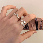 Bague perle élégante pour femme au design moderne