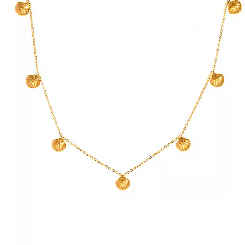 Collier avec pendentif coquillage pour femme