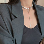 Collier ras-du-cou pour femme au design unique