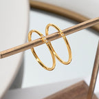 Bague simple pour femme avec détails en zircone
