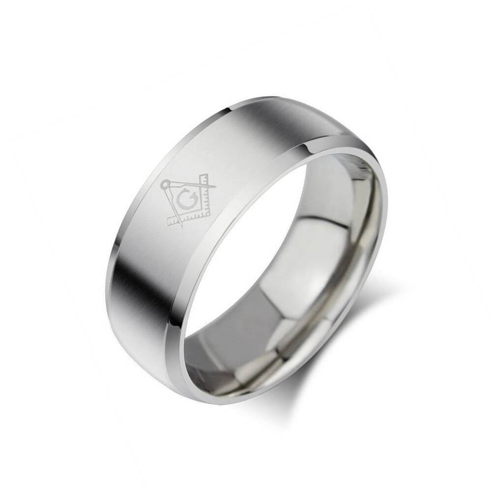 Bague pour homme avec surface polie et symbole