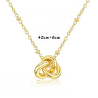 Collier pour femme avec design nœud gracieux et chaîne à maillons fins