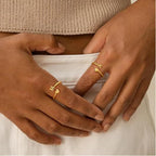 Bague pour femme avec pendentif cœur et lettre personnalisée