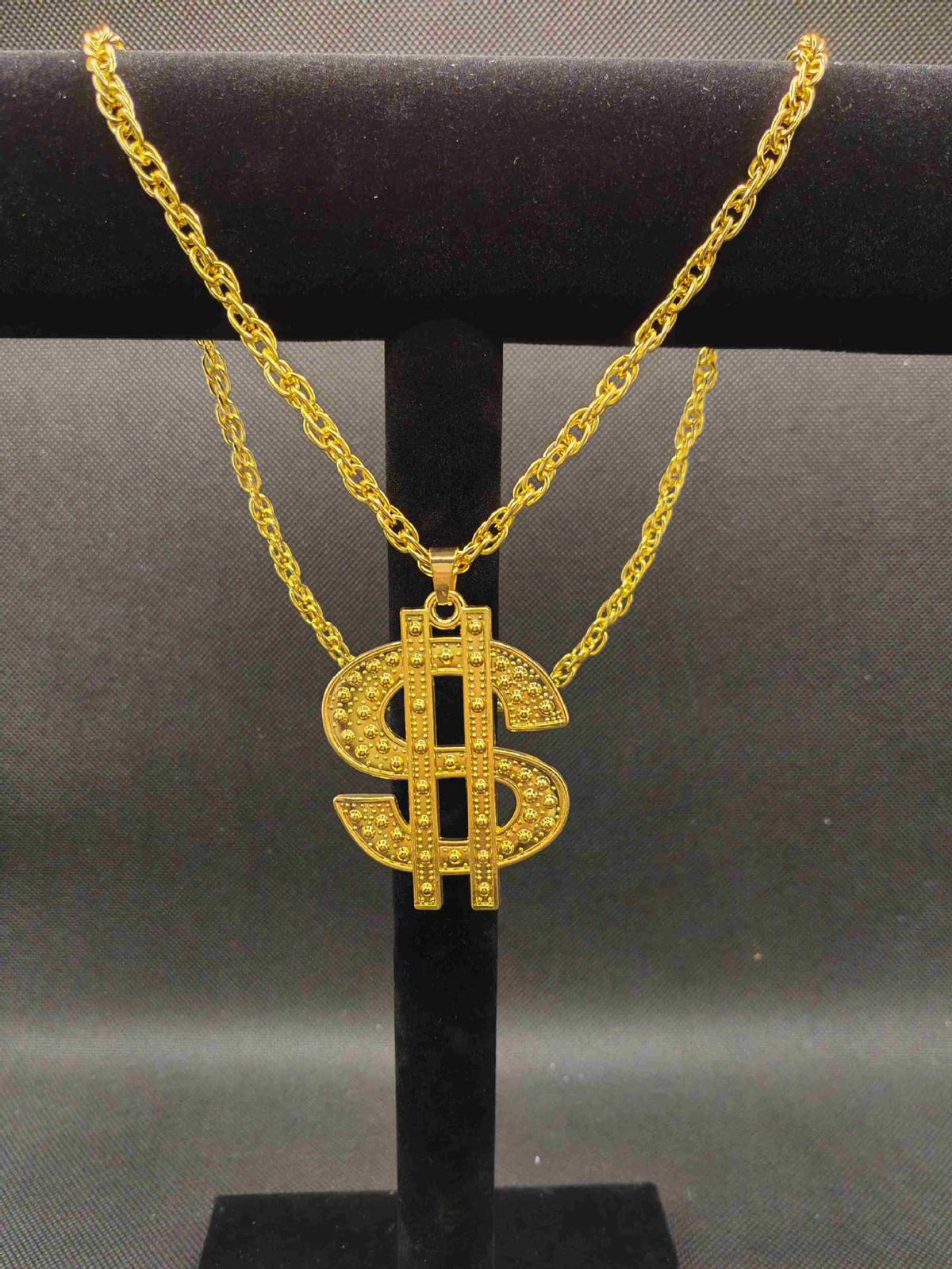 Collier statement signe dollar