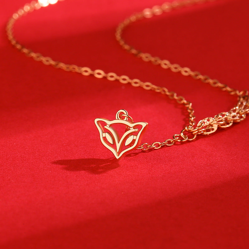 Collier pour femme avec pendentif renard délicat