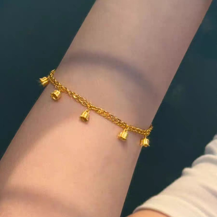 Bracelet de cheville pour femme avec breloques clochettes