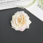 Broche florale pour décoration et accessoires