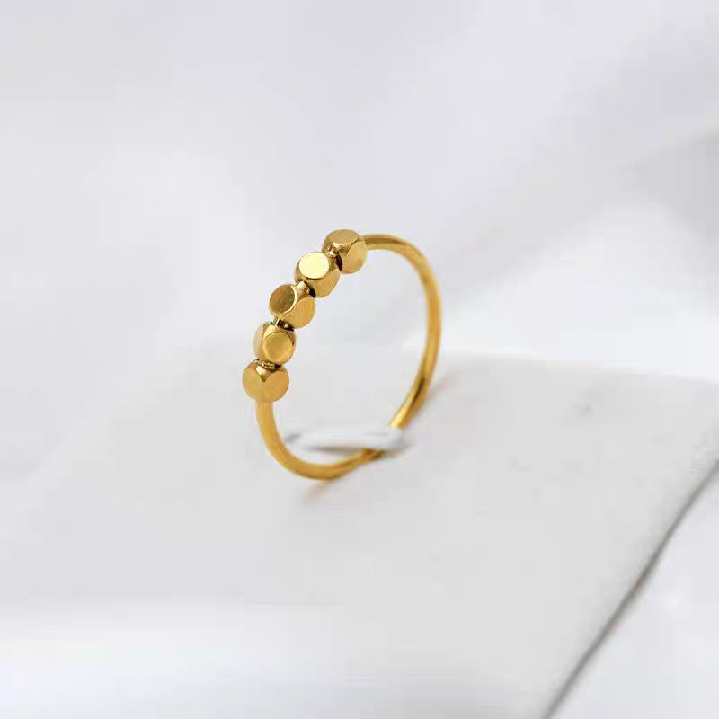 Bague minimaliste à perles pour femme