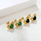 Boucles d'oreilles pour femme au design cœur élégant avec finition dorée