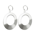 Boucles d'oreilles pendantes pour femme au design géométrique