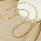 Collier chaîne torsadée dorée pour femme