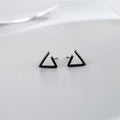 Clous d'oreilles géométriques pour femme
