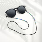 Chaîne de lunettes perlée en forme de cœur