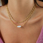 Collier rigide ondulé élégant pour femme