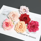 Corsage floral pour décoration et port