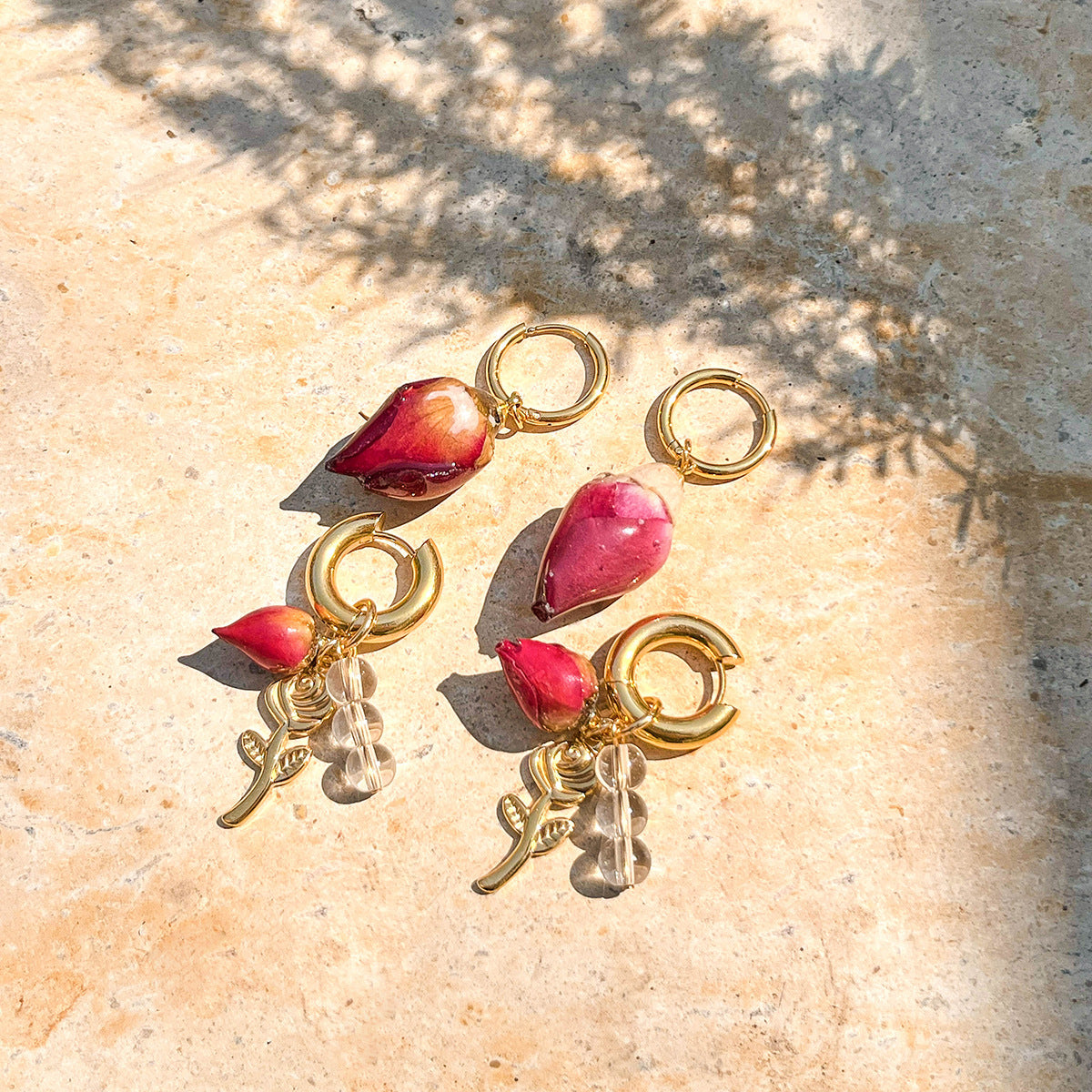 Boucles d'oreilles pour femme avec pendentifs floraux