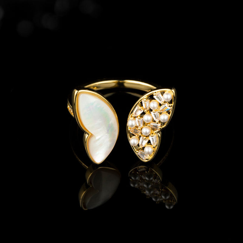 Bague statement pour femme avec perles et coquillage