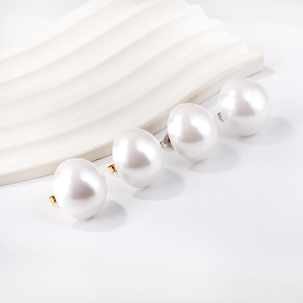 Damen Ohrstecker mit hochwertigen Perlen und elegantem Design