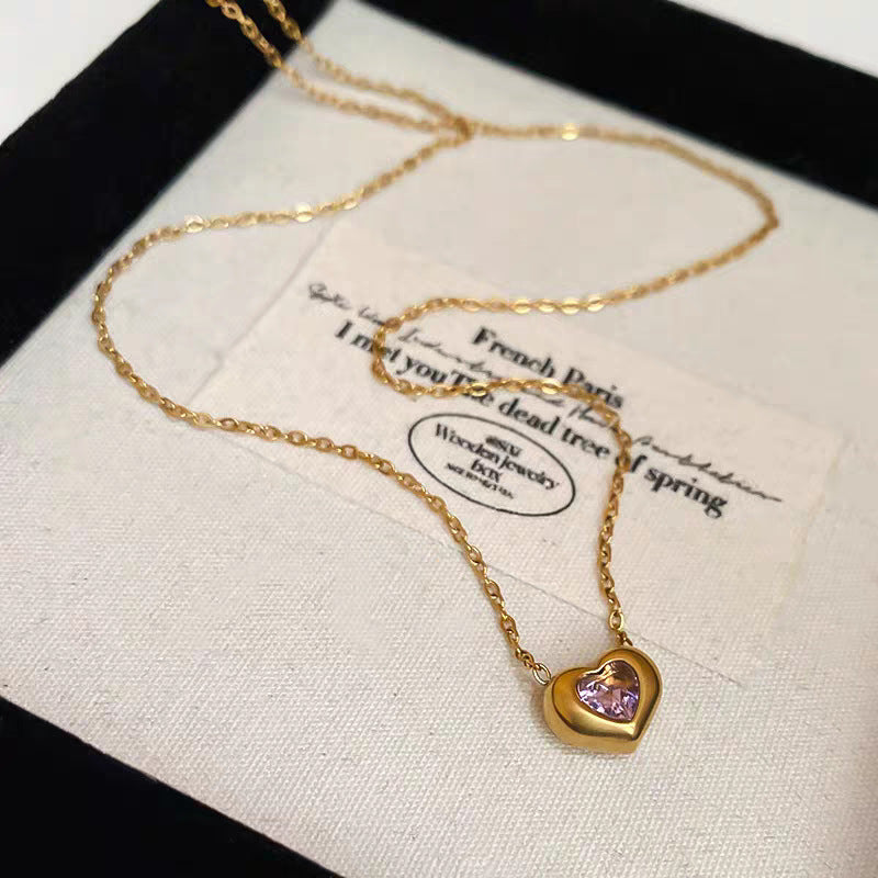 Collier pour femme avec pendentif cœur en cristal