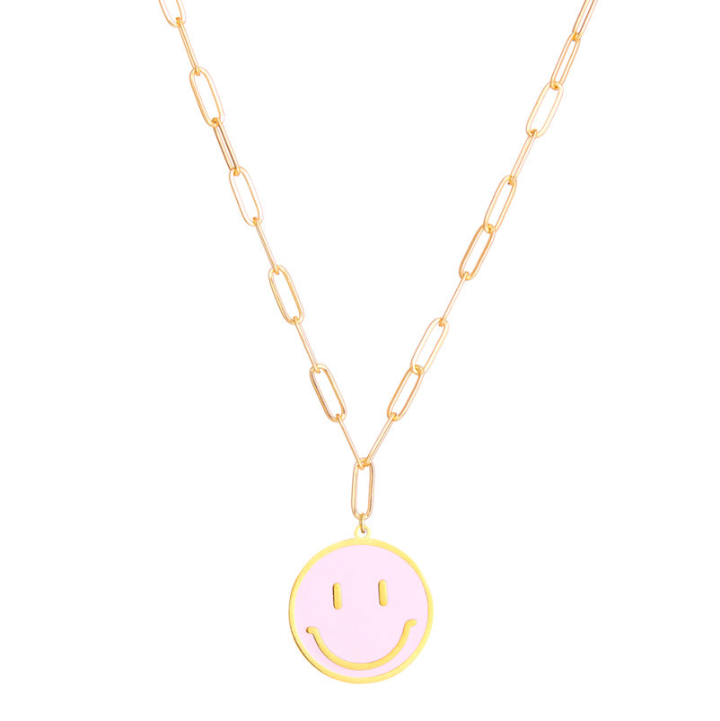 Collier pour femme avec pendentif smiley et chaîne moderne