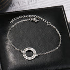 Bracelet délicat pour femme avec anneau en cristal