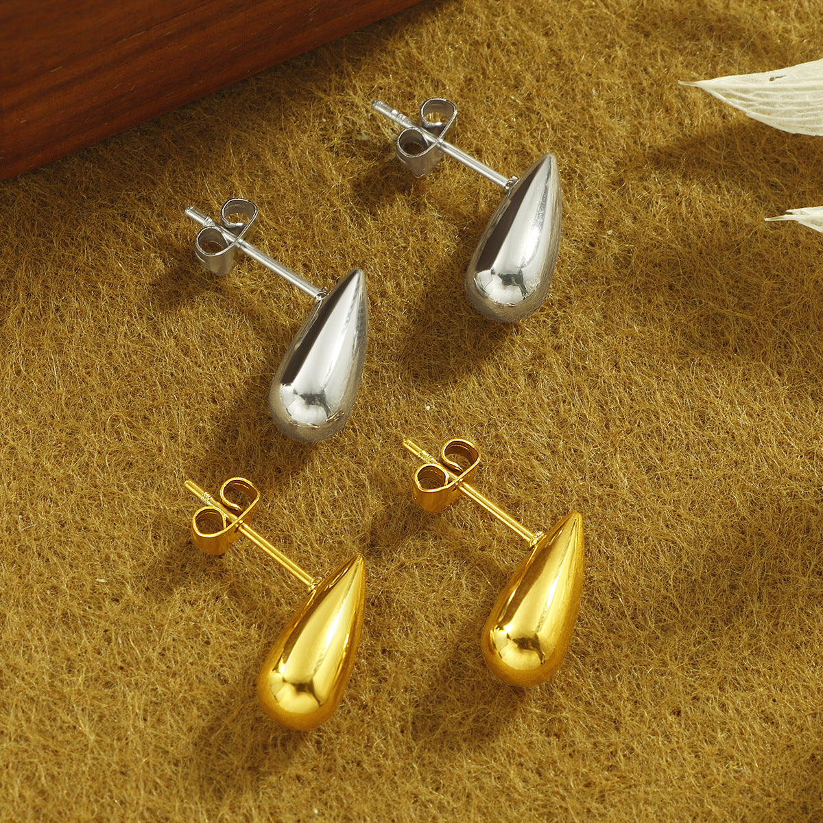 Boucles d'oreilles élégantes pour femme avec design goutte raffiné