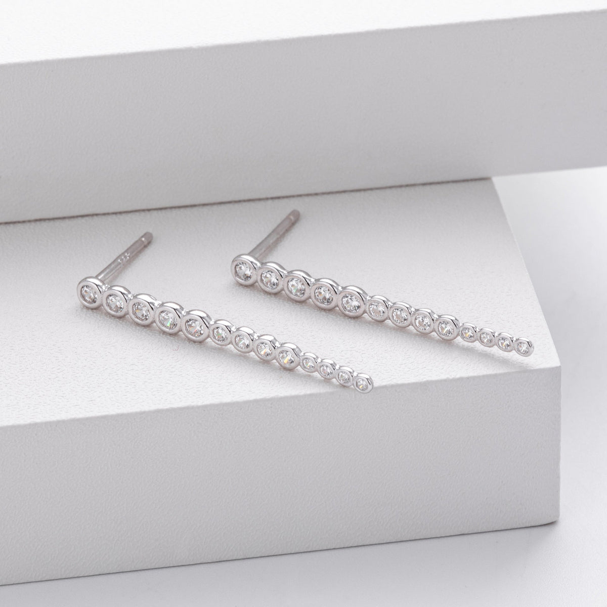 Damen Ohrhänger mit Zirkonsteinen aus 925 Sterling Silber
