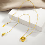 Collier pour femme avec pendentif cercle et chiffres romains