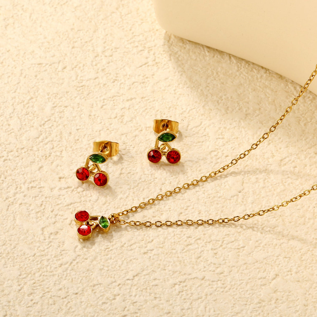 Parure de bijoux pour femme avec pendentif étoile et boucles d'oreilles