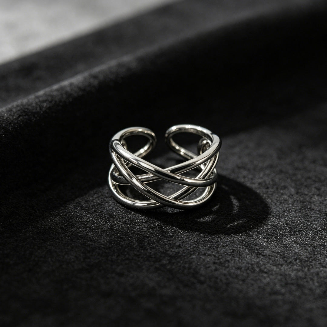 Bague moderne pour femme design ondulé