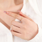 Bague créateur pour femme au design éclair moderne
