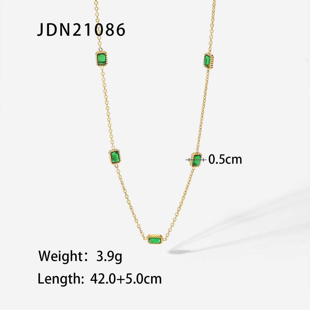 Collier pour femme avec design en pierre verte élégant et fine dorure