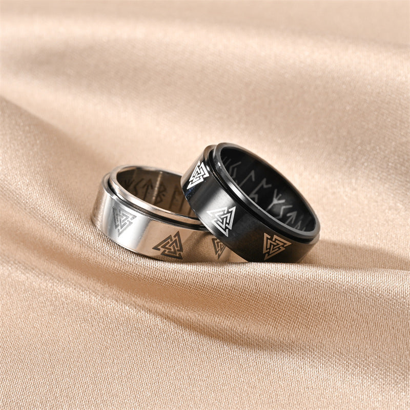 Bague pour homme avec gravures géométriques