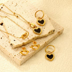 Parure de bijoux pour femme avec pendentif cœur noir