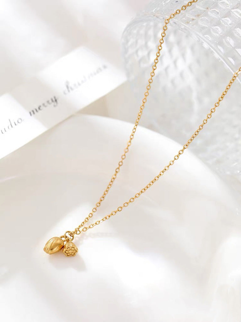 Collier pour femme avec pendentifs minimalistes modernes