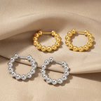 Boucles d'oreilles créoles perlées pour femme