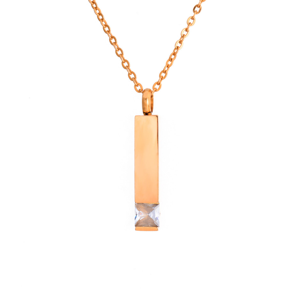 Collier pour femme avec pendentif rectangulaire moderne